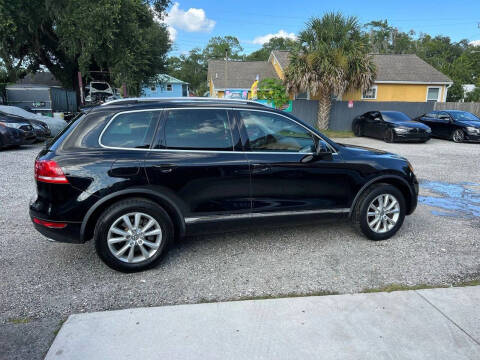 2013 Volkswagen Touareg VR6 Sport