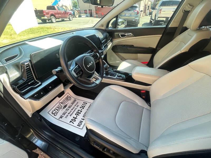 2024 Kia Sportage EX