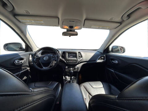 2020 Jeep Cherokee