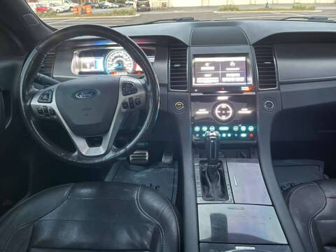 2014 Ford Taurus SHO