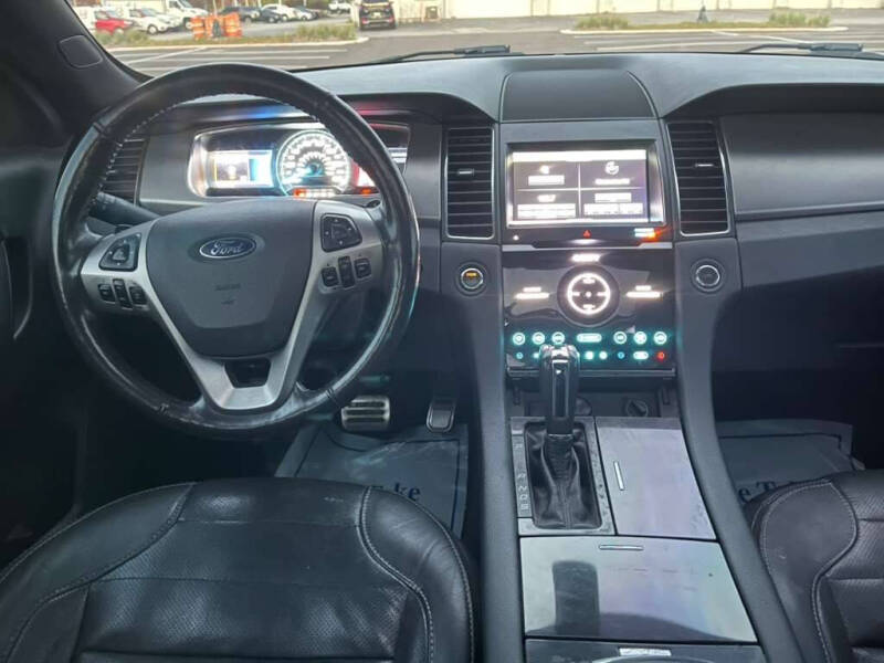 2014 Ford Taurus SHO