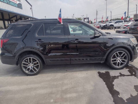2016 Ford Explorer Sport