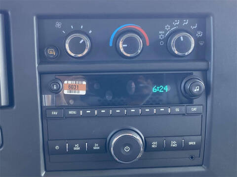 2025 Chevrolet Express 2500