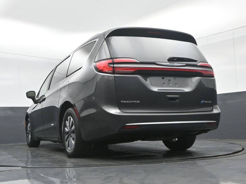 2021 Chrysler Pacifica Hybrid Touring L