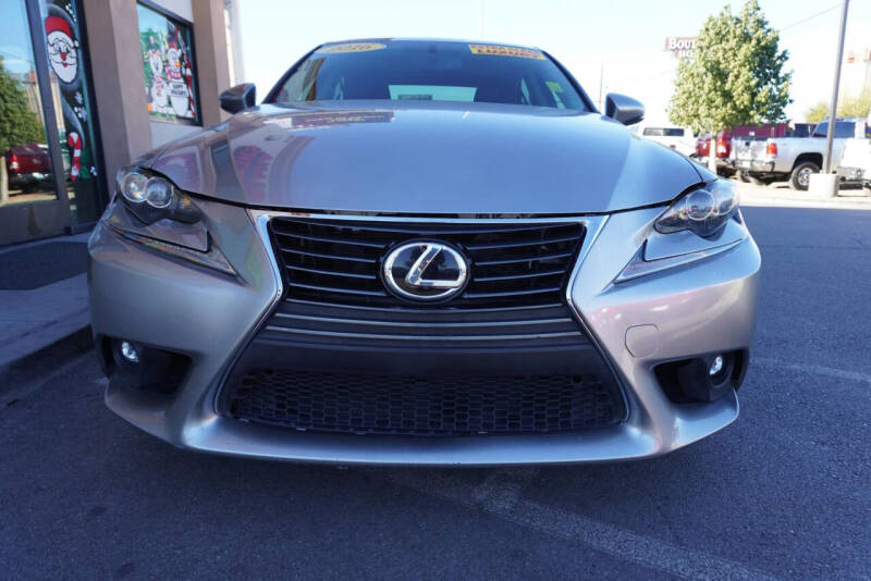 2016 Lexus IS 200t