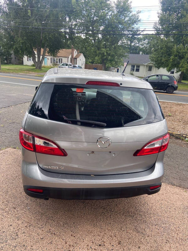2013 Mazda MAZDA5 Sport