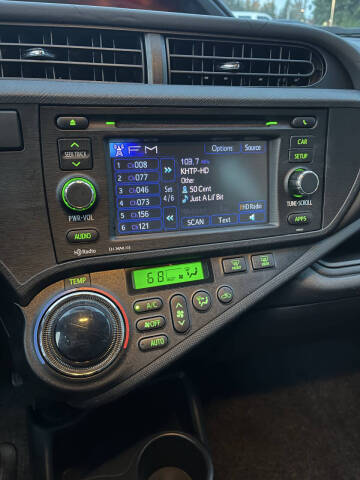 2012 Toyota Prius c Four