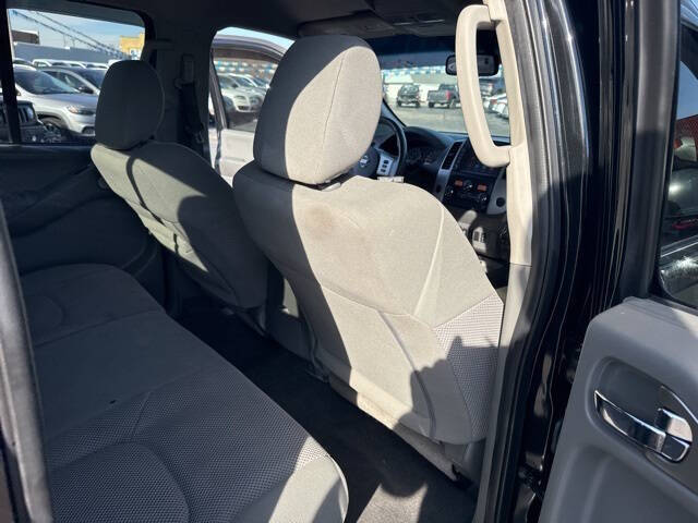 2020 Nissan Frontier SV