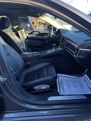 2014 Porsche Panamera 4