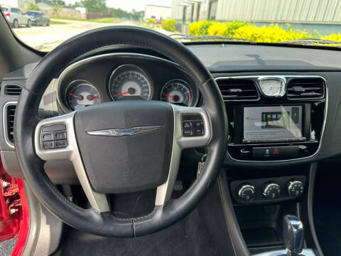 2012 Chrysler 200 Touring