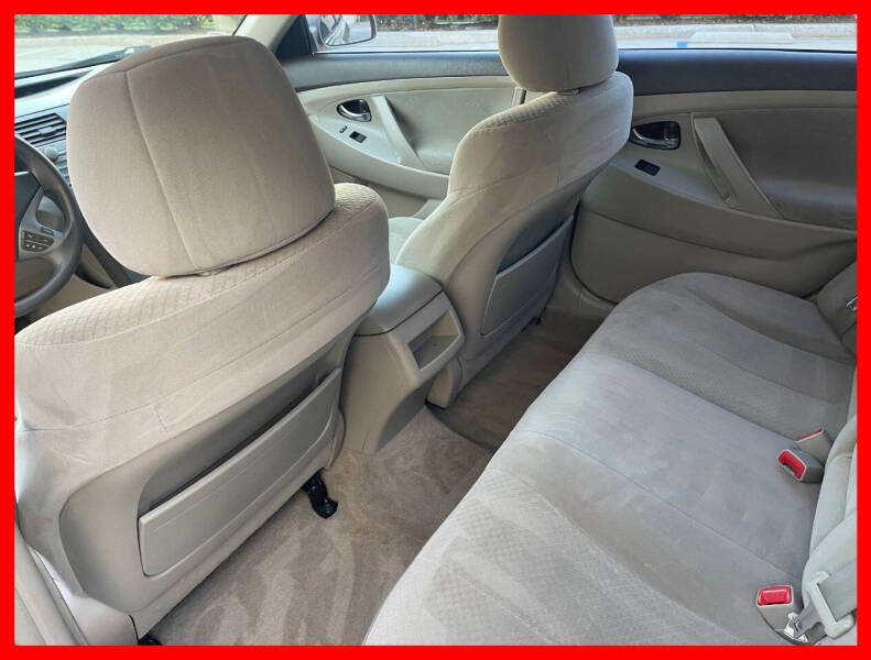 2009 Toyota Camry LE