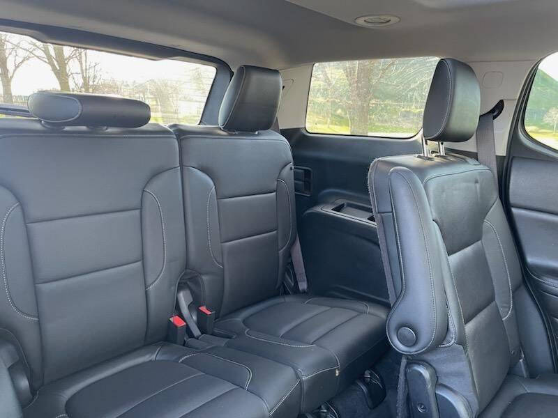 2017 GMC Acadia SLT-1