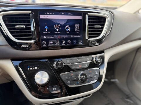 2018 Chrysler Pacifica Touring L
