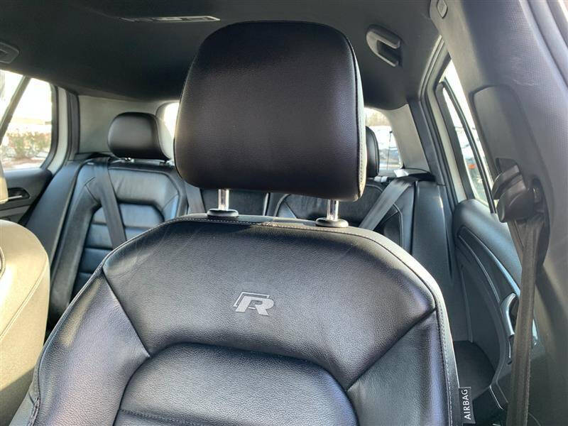 2017 Volkswagen Golf R 4Motion