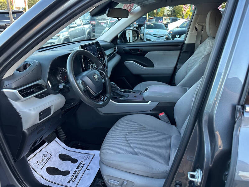 2020 Toyota Highlander L