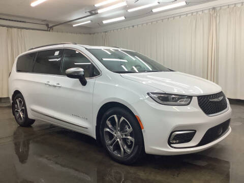 2026 Chrysler Pacifica Pinnacle