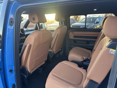 2025 Volkswagen ID. Buzz Pro S Plus 4Motion