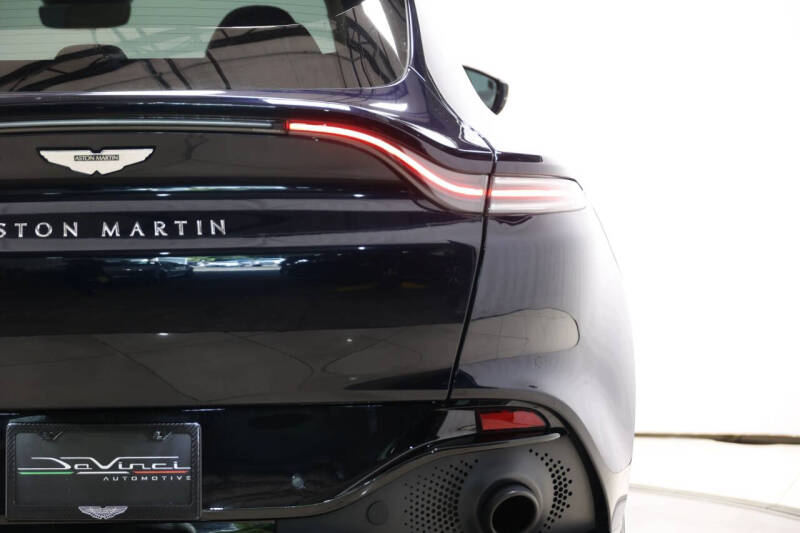2021 Aston Martin DBX