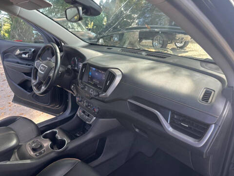 2023 GMC Terrain AT4