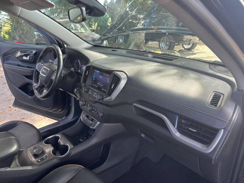 2023 GMC Terrain AT4