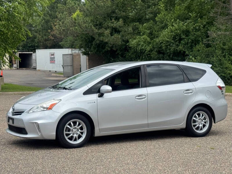 2013 Toyota Prius v