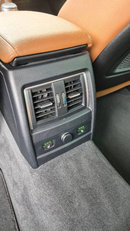 2017 BMW 3 Series 330i xDrive Gran Turismo