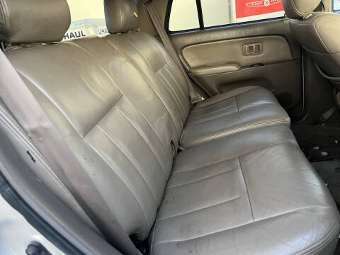 1999 Toyota 4Runner SR5