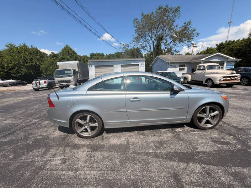 2011 Volvo C70 T5