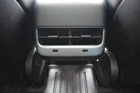 2019 Tesla Model 3 Mid Range