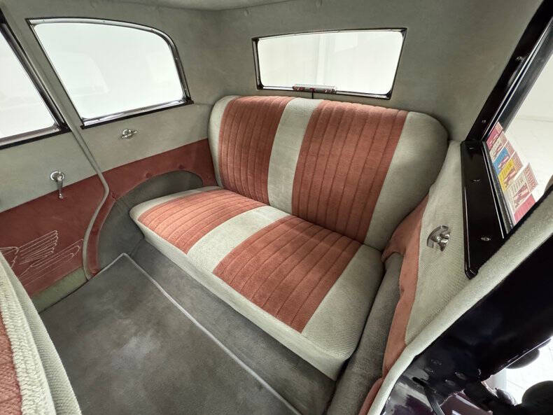 1932 Plymouth Deluxe