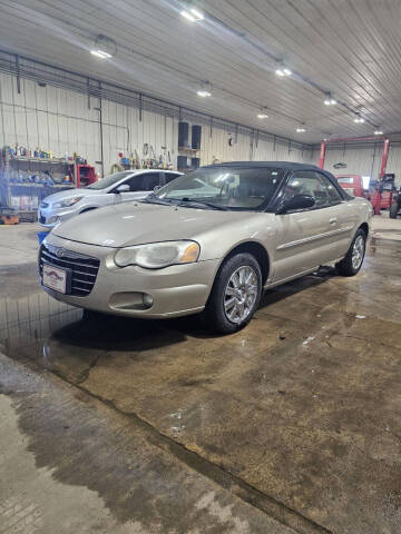 2006 Chrysler Sebring for sale at WESTSIDE GARAGE LLC in Keokuk IA
