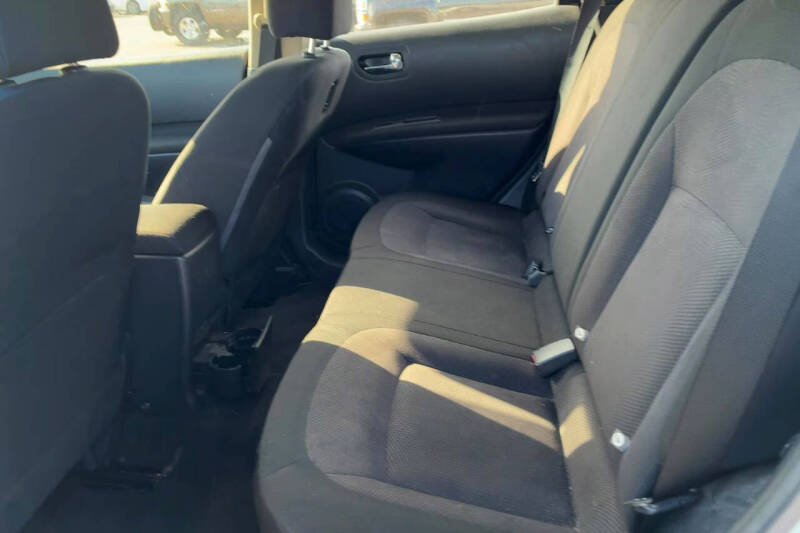 2013 Nissan Rogue S