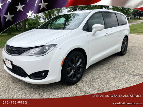 2018 Chrysler Pacifica Touring Plus