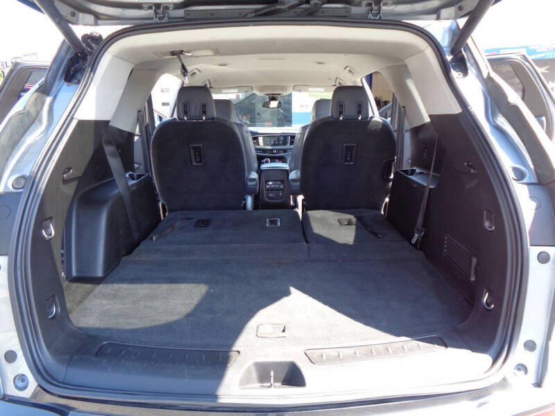 2018 Buick Enclave Essence