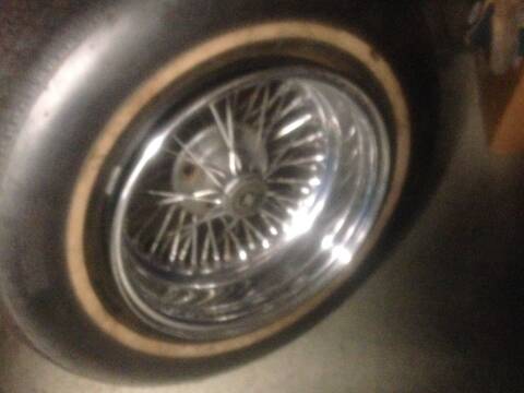  Zimmer Golden Spirit wire whe Original factory wheel for sale at Frank Corrente Cadillac Corner in Los Angeles CA