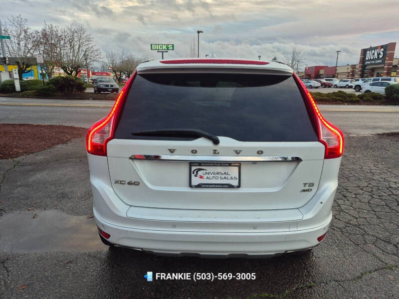 2016 Volvo XC60 T5 Platinum