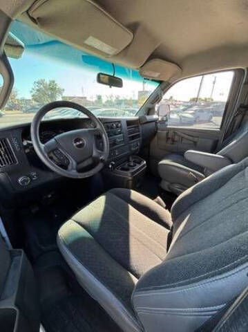 2021 GMC Savana 2500