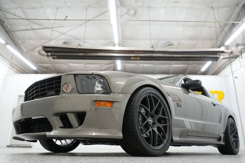 2005 Ford Mustang