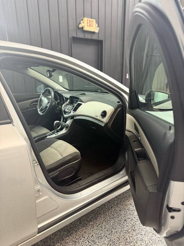 2014 Chevrolet Cruze LS Auto