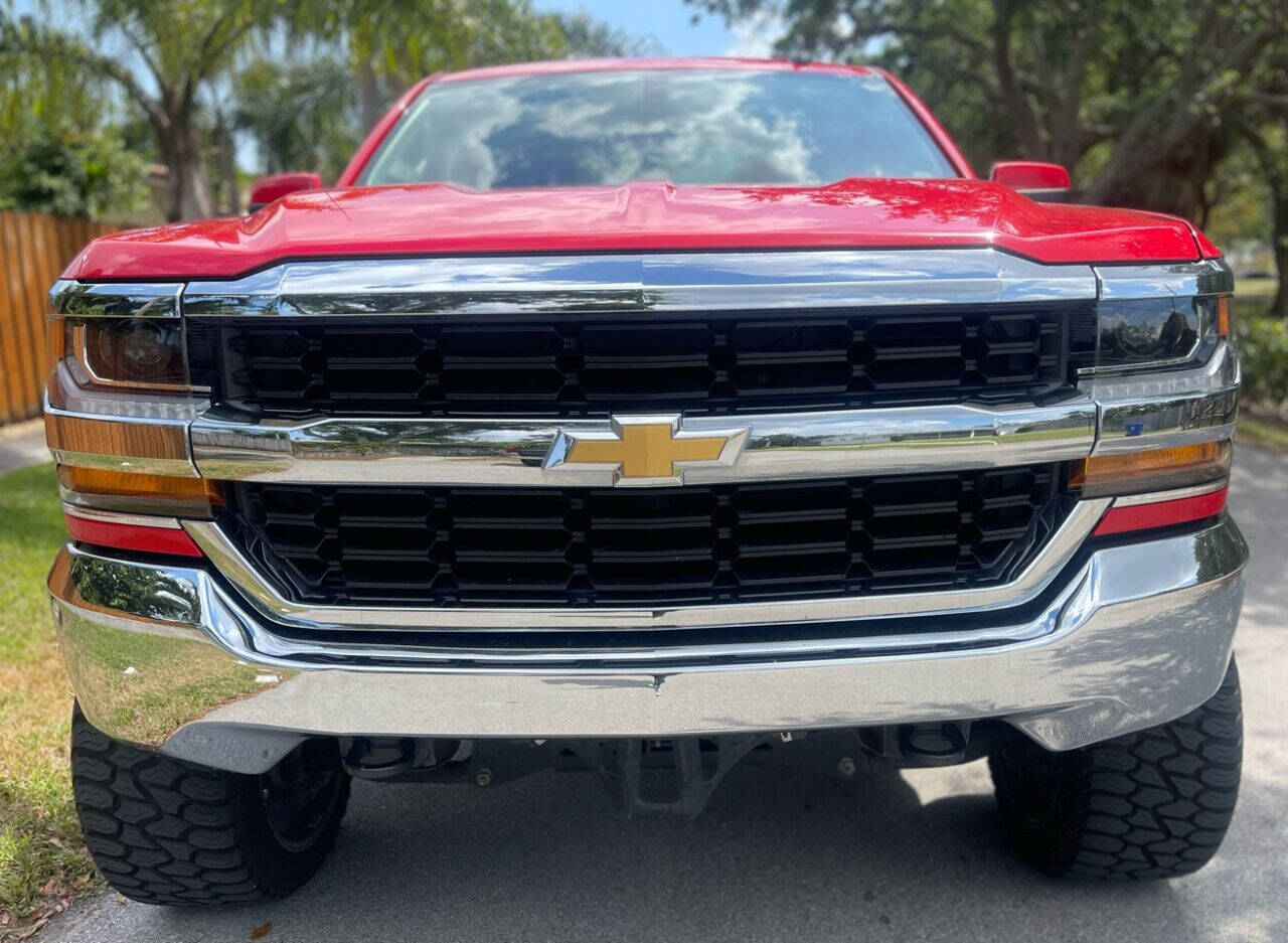 2018 Chevrolet Silverado 1500  - $30,810