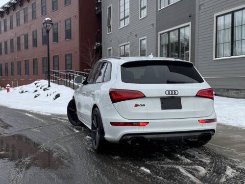 2016 Audi SQ5 3.0T quattro Premium Plus