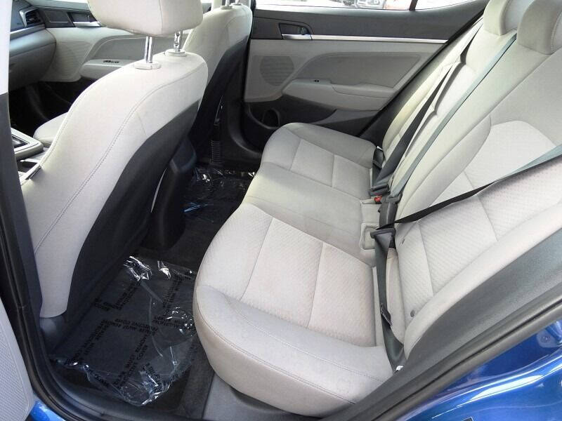 2020 Hyundai Elantra  - $14,900