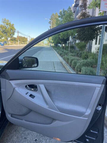 2009 Toyota Camry LE