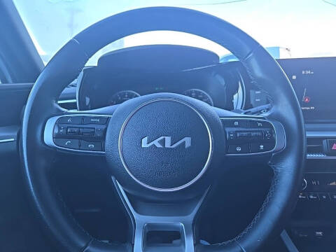 2023 Kia K5