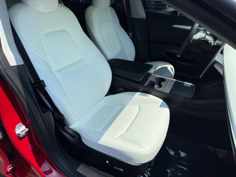 2023 Tesla Model 3 Performance