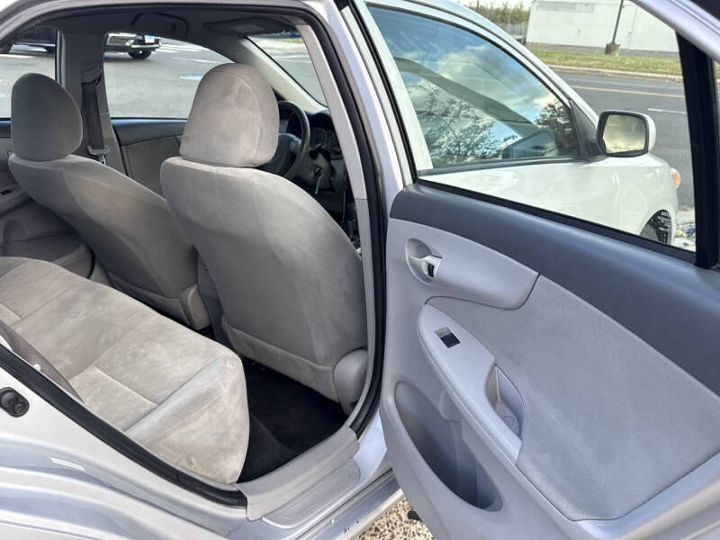 2009 Toyota Corolla LE