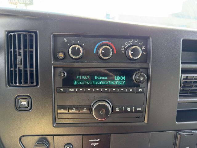 2024 Chevrolet Express 2500