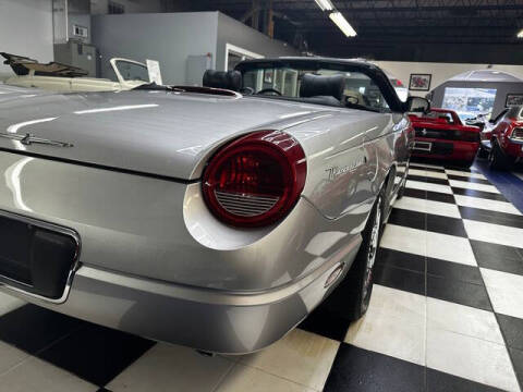 2004 Ford Thunderbird Deluxe