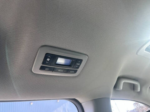 2015 Toyota Sienna XLE 7-Passenger