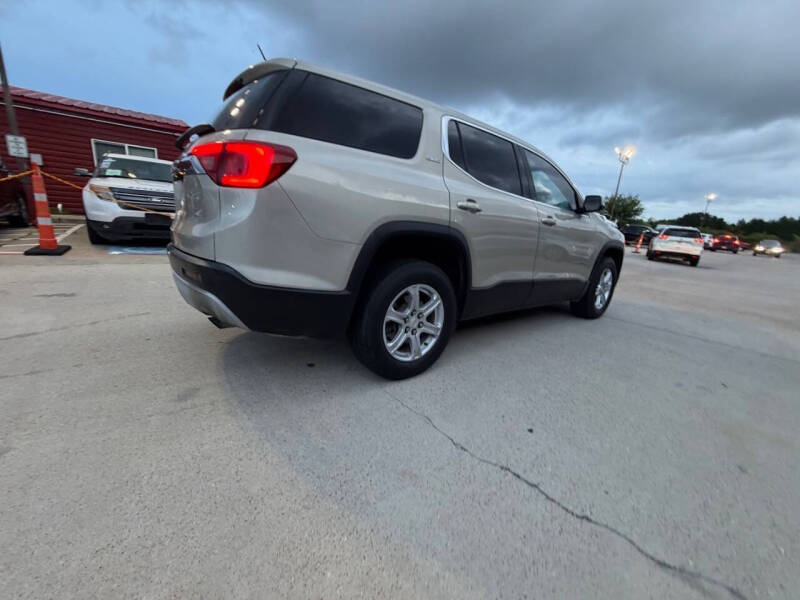 2017 GMC Acadia SLE-1